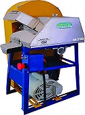 M 700